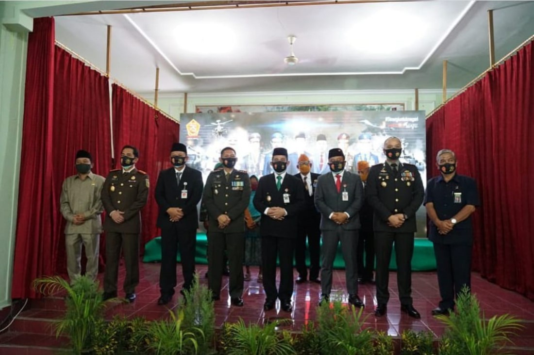 HUT_TNI_2020.jpg