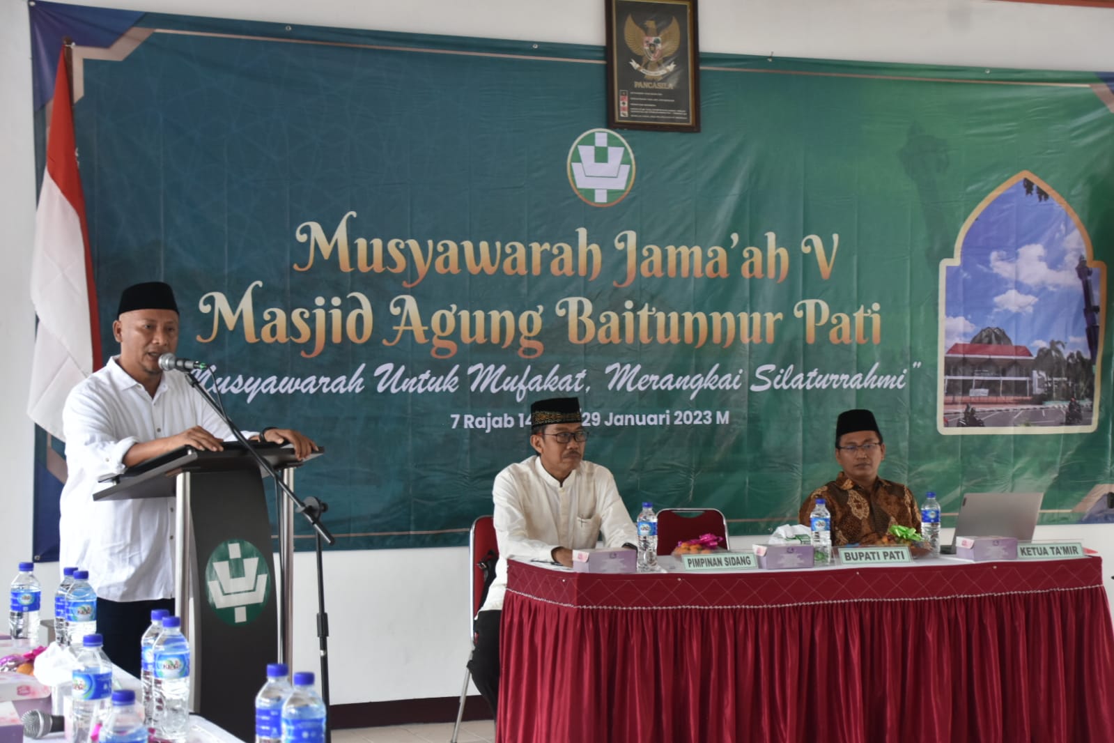 musjam_masjid_agung.jpg