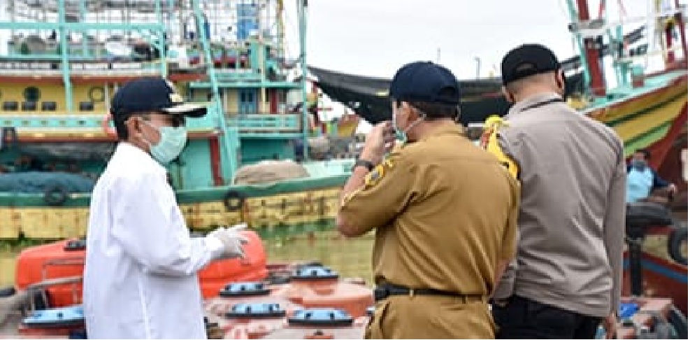 pelabuhan_juwana.jpg