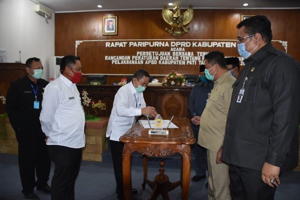 pertanggungjawaban_bupati.jpg