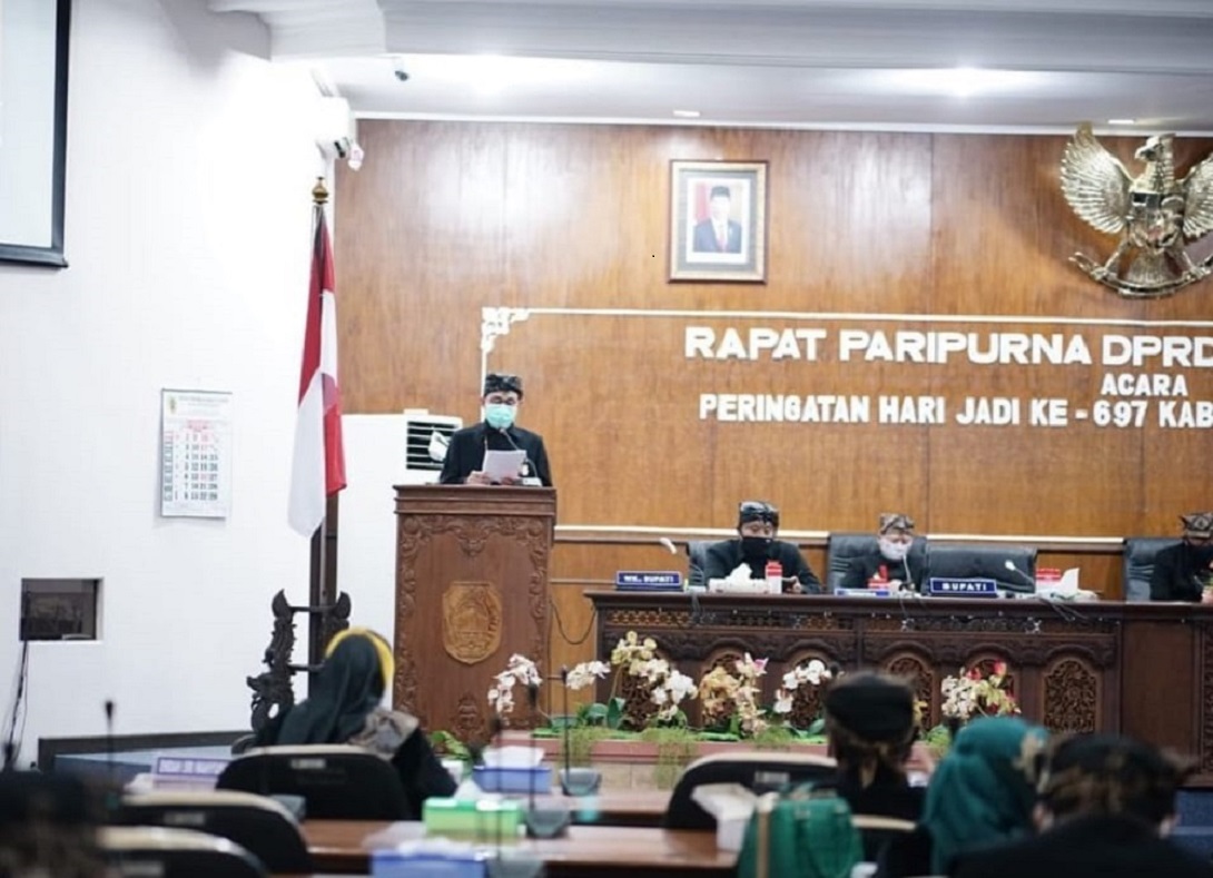 rapat_paripurna_hari_jadi.jpg