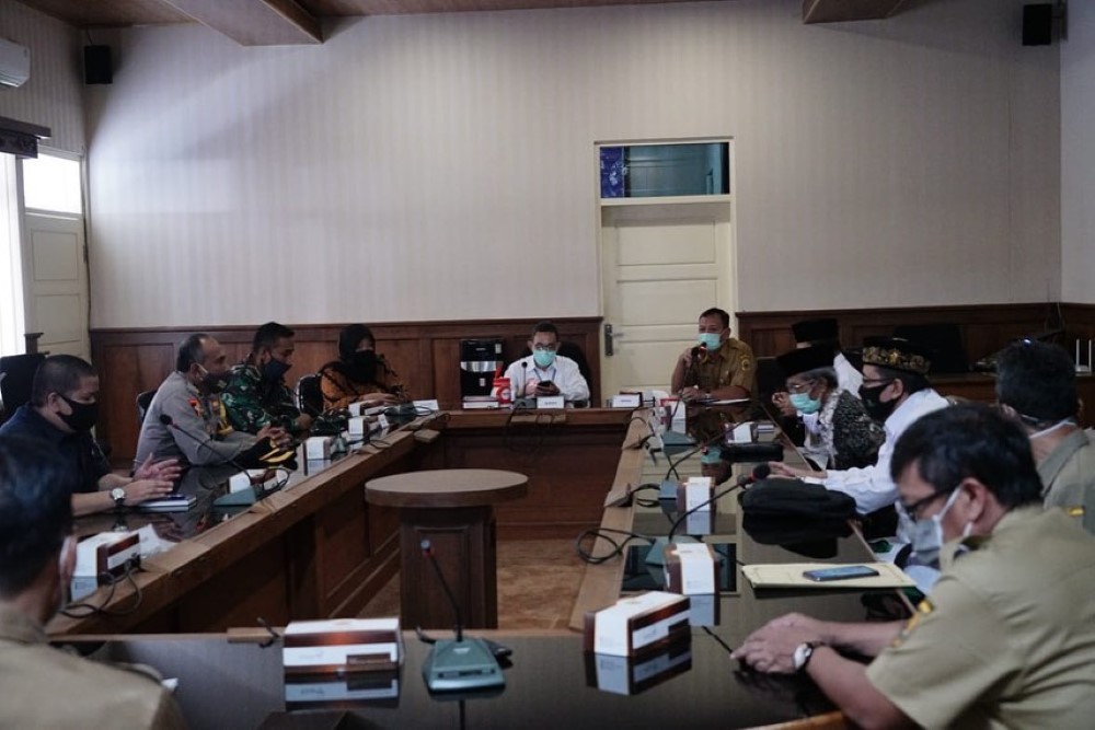 regulasi_pondok_pesantren.jpg