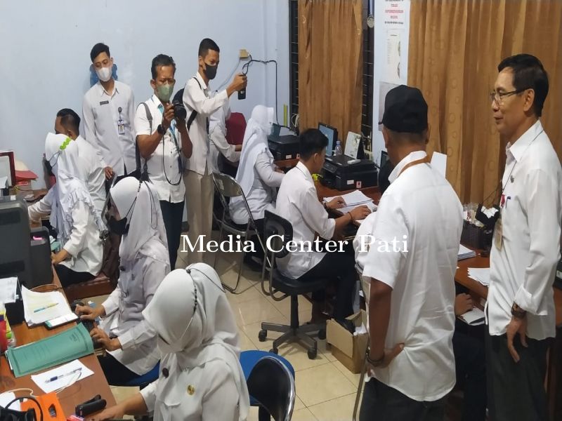 Pimpin Apel di Disdukcapil , Pj. Bupati Tekankan  Integritas dan Pelayanan Terbaik