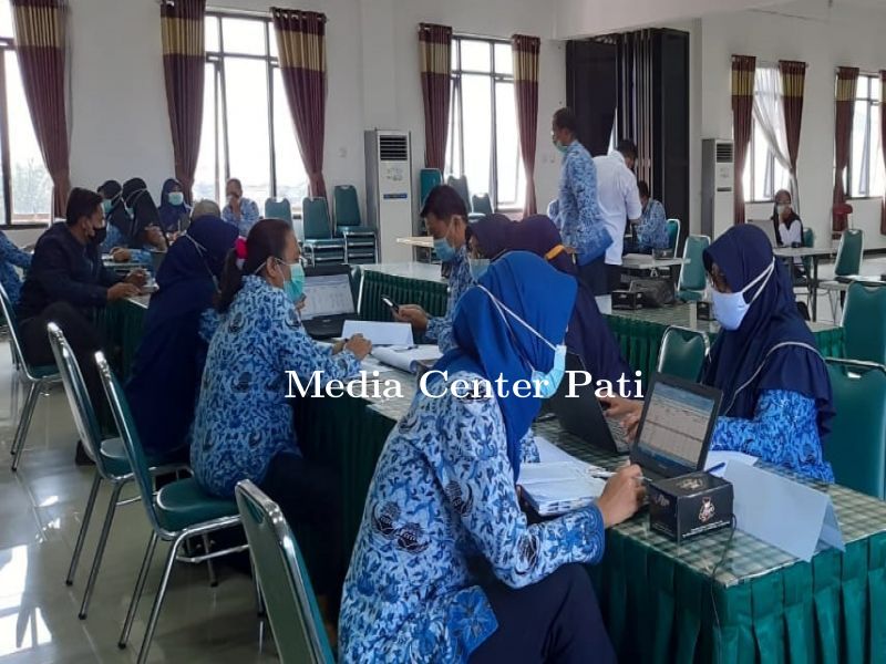 DINKES SAMAKAN PERSEPSI DATA DASAR PUSKESMAS