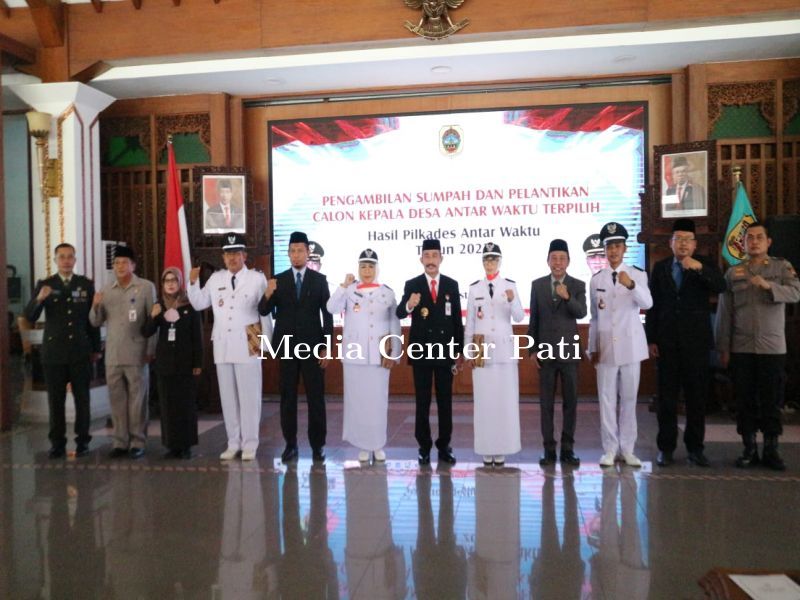 Bupati Lantik 4 Calon Kepala Desa Antar Waktu Terpilih