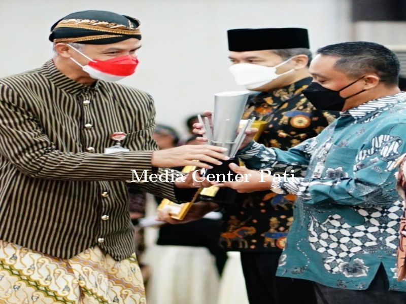 Pati Terbaik II di Penghargaan Pembangunan Daerah Jateng