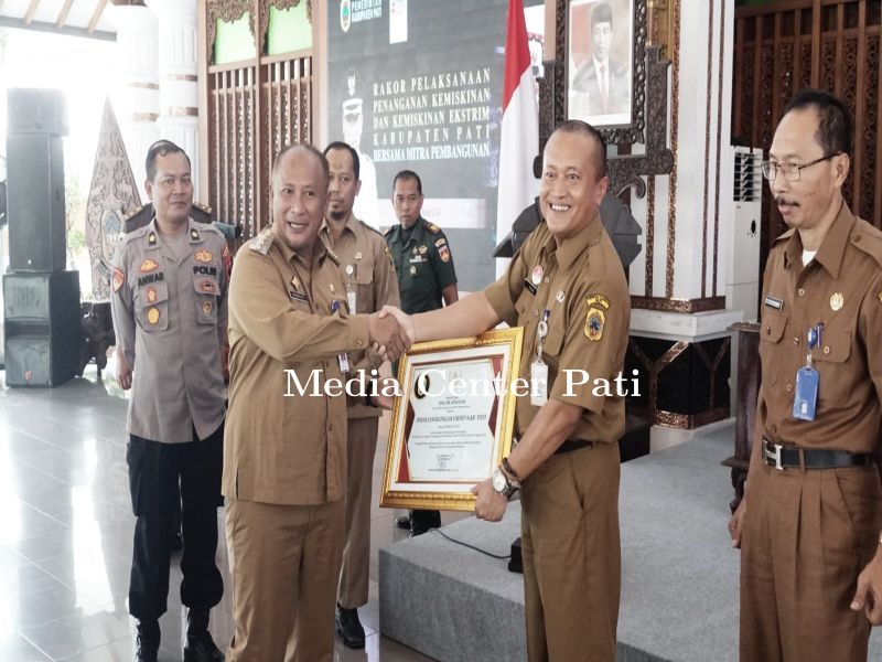 Pj Bupati Tekankan Penyerapan Tenaga Kerja Jadi Solusi Penanganan Kemiskinan Ekstrem