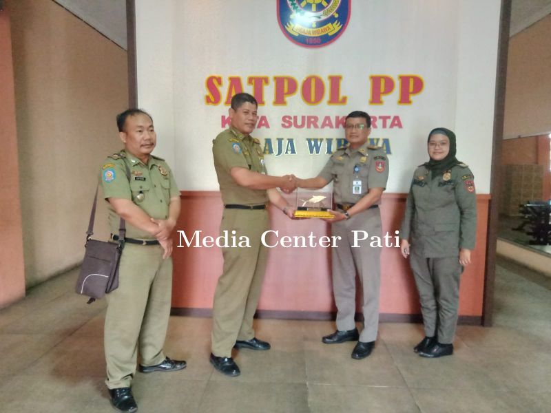 Satpol PP Pati Adakan Study Banding Ke Kota Surakarta