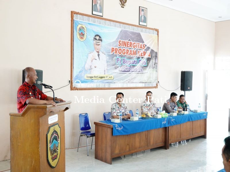 Tingkatkan Sinergitas Program Kerja, Pj Bupati Lakukan Pembinaan di Tingkat Kecamatan 