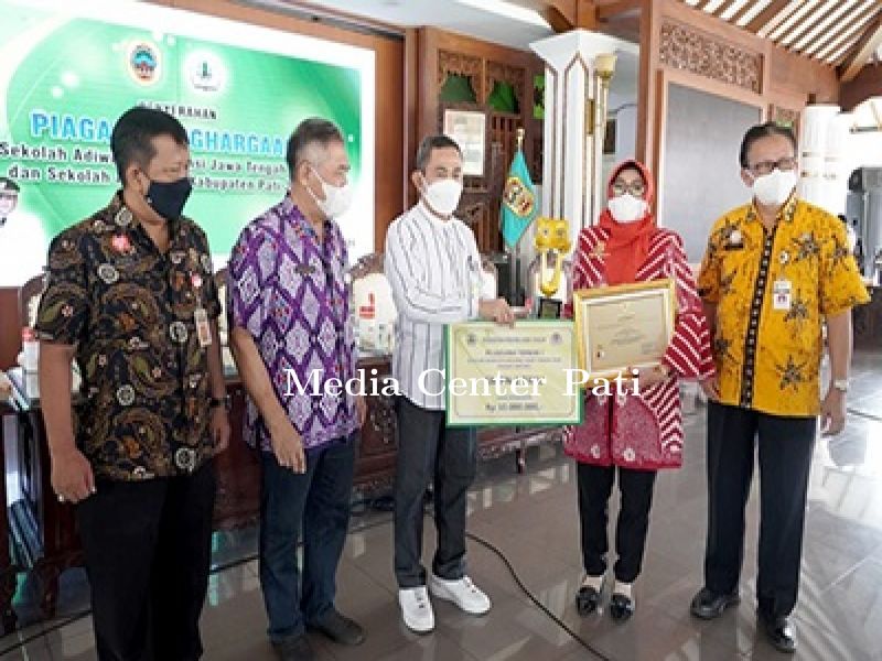 ADIWIYATA.jpg