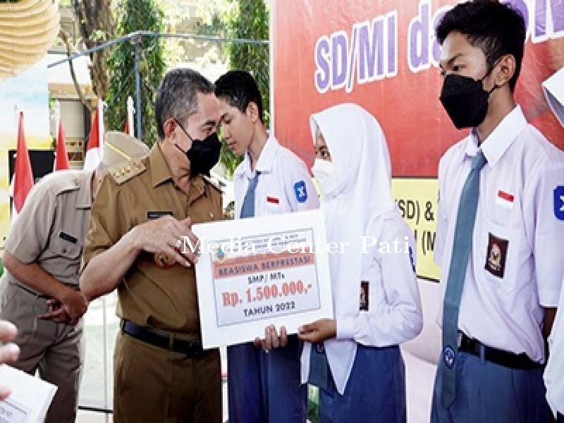 Penerimaan_Beasiswa_Berprestasi_SD.jpg