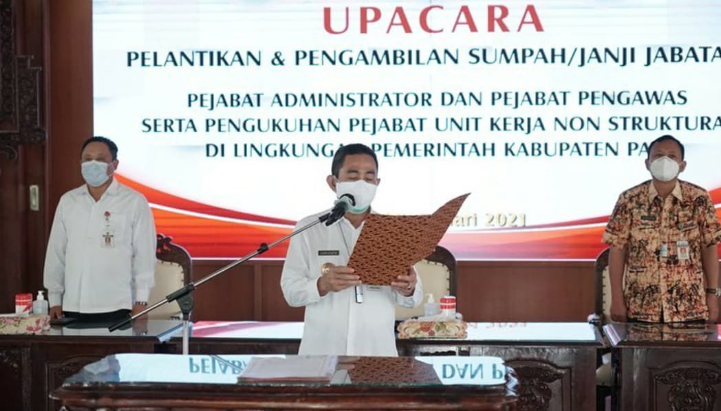 PELANTIKAN.jpg