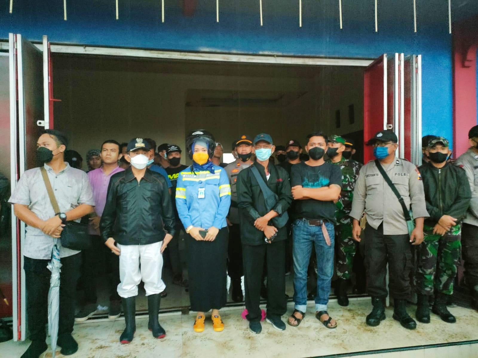bongkar_LI_terakhir_2.jpg