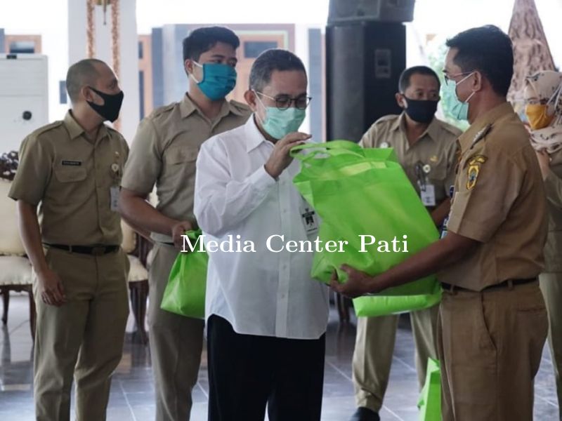 PEMKAB PATI  GELAR PASAR MURAH DALAM NUANSA PANDEMI COVID-19