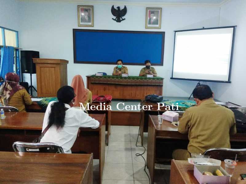 Persiapan Lomba Pertunjukan Rakyat FK Metra Secara Daring