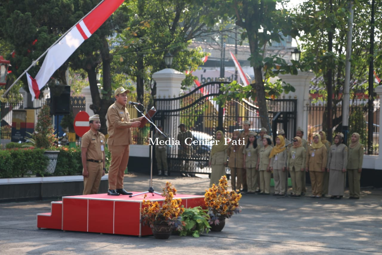 WABUP SAFIN PIMPIN UPACARA HARI JADI PROVINSI JAWA TENGAH KE- 69