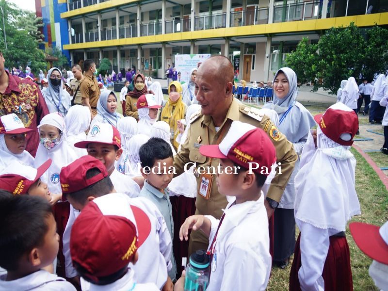 Henggar Apresiasi Edukasi Sikat Gigi pada Anak