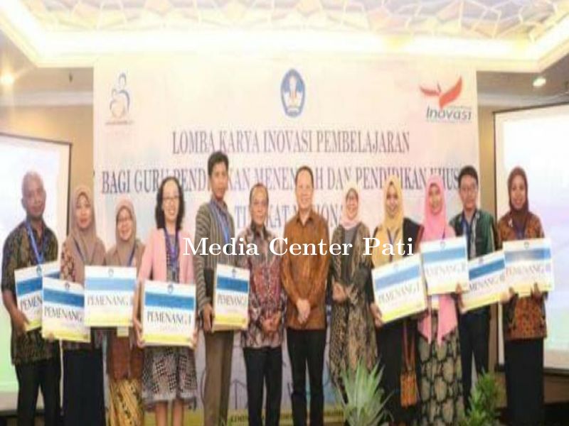 WIDIO PRANOTO GURU SMKN 2 PATI JUARA INOBEL 2019