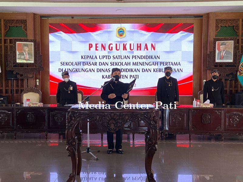 Bupati Kukuhkan 164 orang Kepala UPTD Satuan Pendidikan