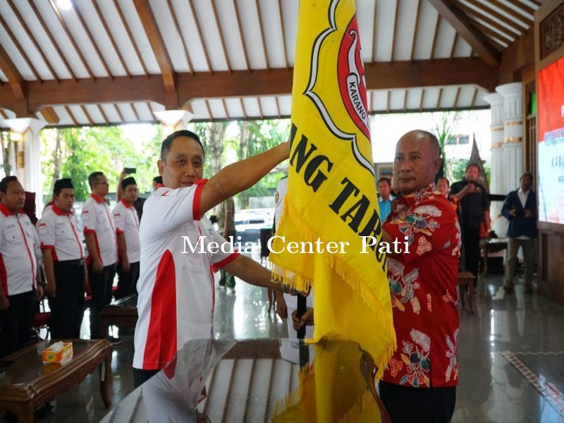 Pj Bupati Kukuhkan Pengurus Karang Taruna Kabupaten Pati