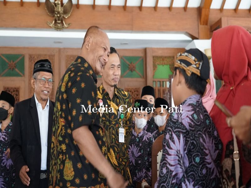 Pj Bupati Lepas Keberangkatan Kontingen MAPSI SD ke Tingkat Provinsi 